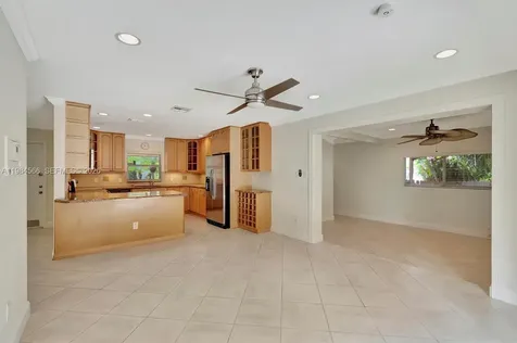 11 Forest Hills Lane Boca Raton FL 33431