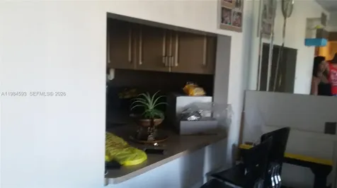 10000 NW 80ct Hialeah Gardens FL 33016