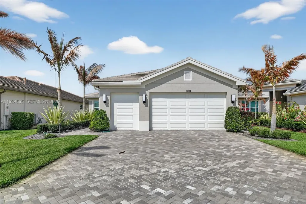 11884 SW Paradise River Road Port St. Lucie FL 34987