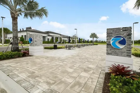 11884 SW Paradise River Road Port St. Lucie FL 34987