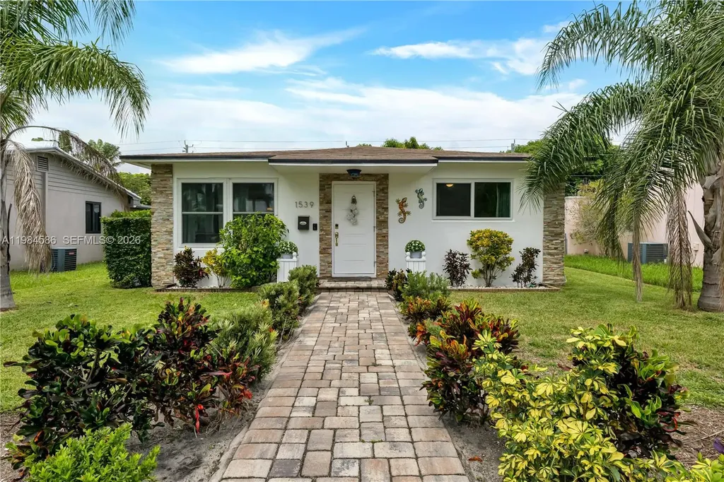 1539 Funston Street Hollywood FL 33020