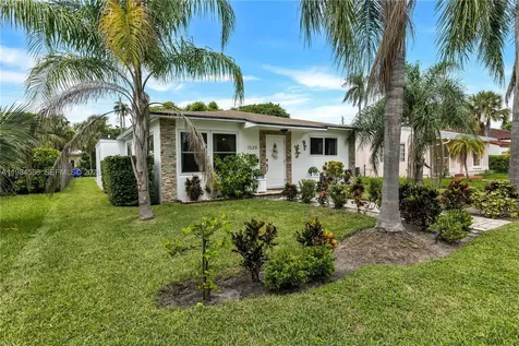 1539 Funston Street Hollywood FL 33020