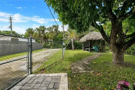 1539 Funston Street Hollywood FL 33020