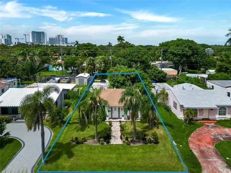 1539 Funston Street Hollywood FL 33020