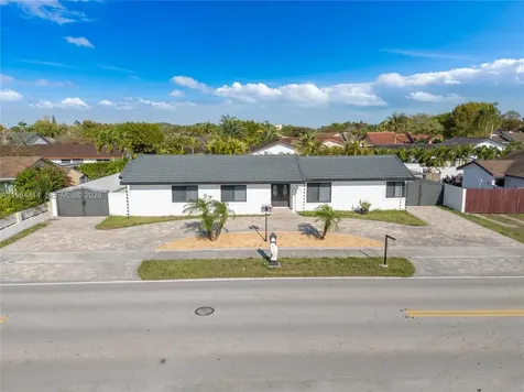 2401 SW 132nd Avenue Miami FL 33175