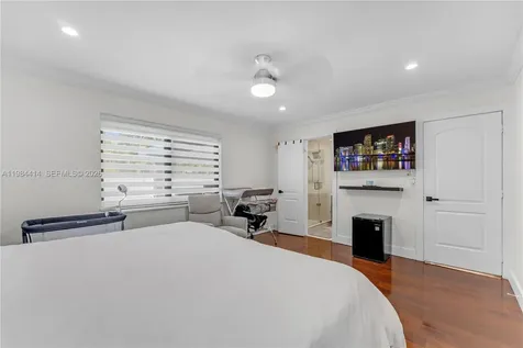 2401 SW 132nd Avenue Miami FL 33175