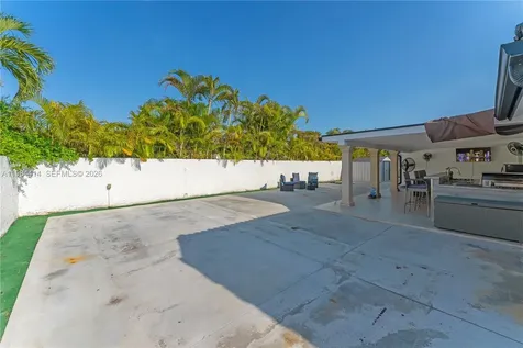 2401 SW 132nd Avenue Miami FL 33175
