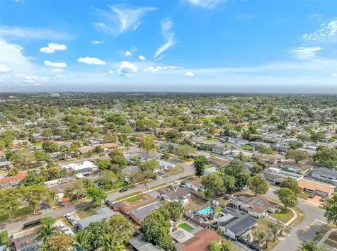 410 SW 71st Avenue Pembroke Pines FL 33023