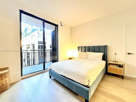 540 Brickell Key Drive Miami FL 33131