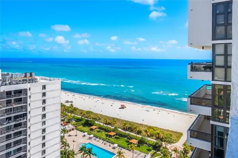 2555 Collins Avenue Miami Beach FL 33140