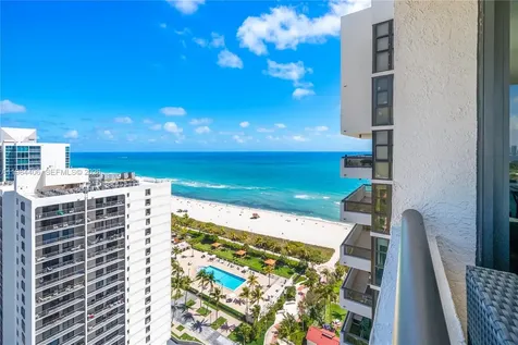 2555 Collins Avenue Miami Beach FL 33140