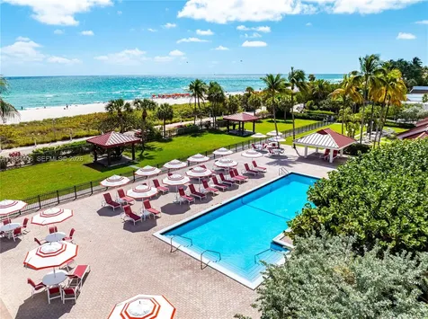 2555 Collins Avenue Miami Beach FL 33140