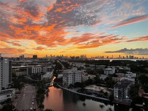 2555 Collins Avenue Miami Beach FL 33140