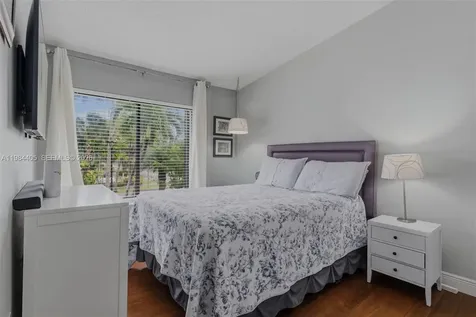 16424 NE 26th Avenue North Miami Beach FL 33160