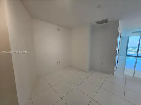 851 NE 1st Avenue Miami FL 33132