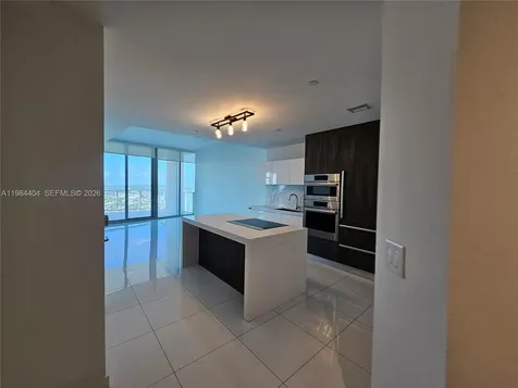 851 NE 1st Avenue Miami FL 33132