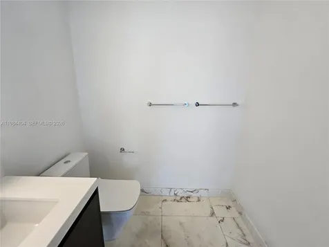 851 NE 1st Avenue Miami FL 33132