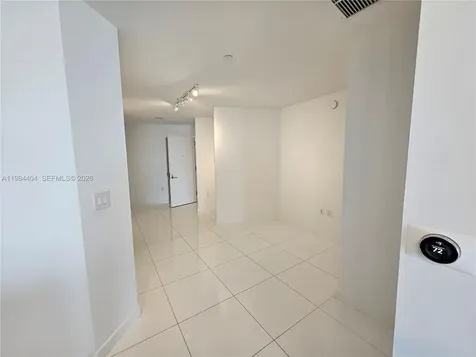 851 NE 1st Avenue Miami FL 33132