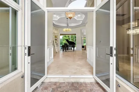 10291 Sweet Bay Street Plantation FL 33324
