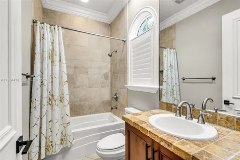 10291 Sweet Bay Street Plantation FL 33324