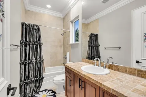 10291 Sweet Bay Street Plantation FL 33324