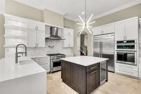 10291 Sweet Bay Street Plantation FL 33324