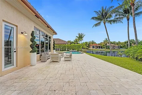 10291 Sweet Bay Street Plantation FL 33324