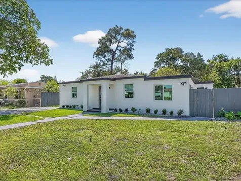 1010 NE 138th Street North Miami FL 33161