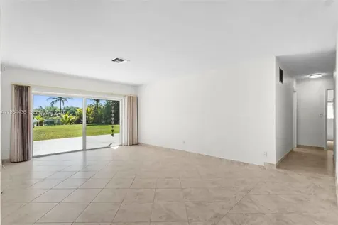 11807 SW 112th Avenue Miami FL 33176