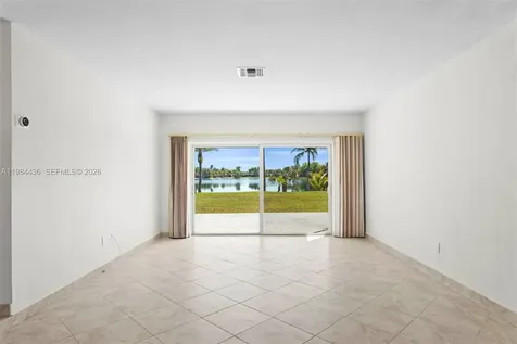 11807 SW 112th Avenue Miami FL 33176
