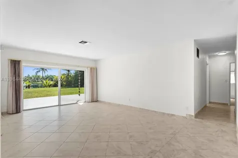 11807 SW 112th Avenue Miami FL 33176