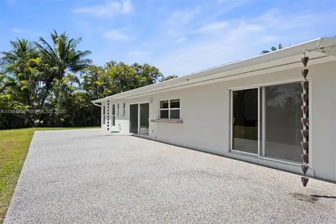 11807 SW 112th Avenue Miami FL 33176