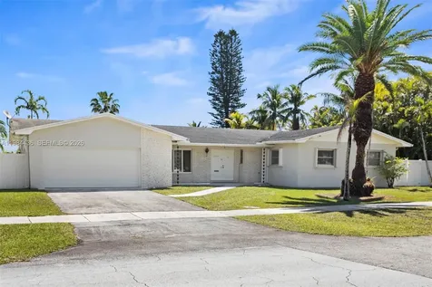11807 SW 112th Avenue Miami FL 33176
