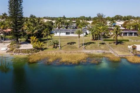 11807 SW 112th Avenue Miami FL 33176