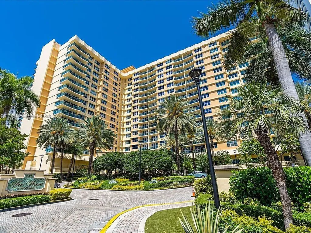 2501 S Ocean Drive Hollywood FL 33019