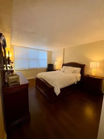 2501 S Ocean Drive Hollywood FL 33019