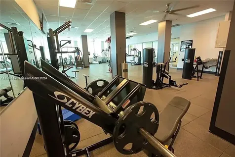 2501 S Ocean Drive Hollywood FL 33019