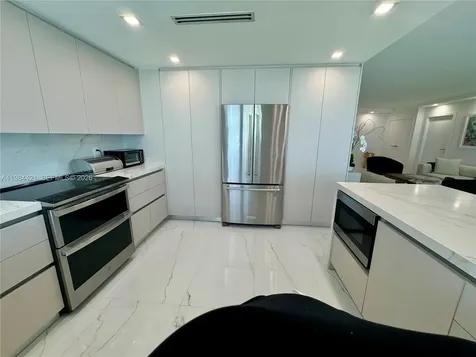 9801 Collins Avenue Bal Harbour FL 33154