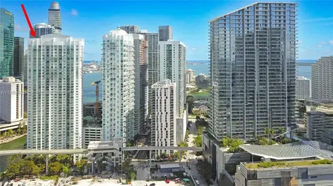 31 SE 5th Street Miami FL 33131