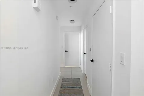 31 SE 5th Street Miami FL 33131