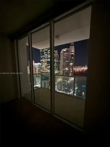 31 SE 5th Street Miami FL 33131
