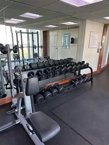 31 SE 5th Street Miami FL 33131