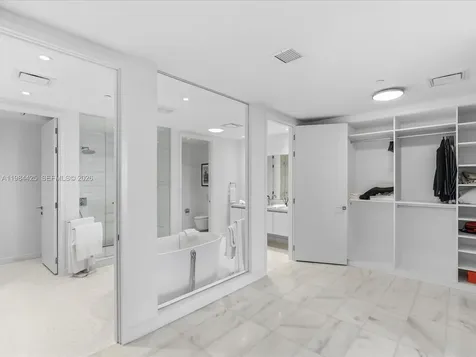 700 NE 26th Terrace Miami FL 33137