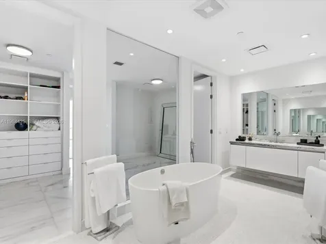 700 NE 26th Terrace Miami FL 33137