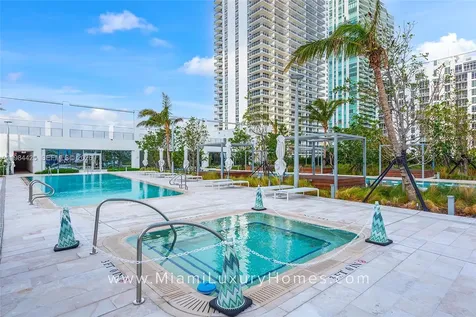 700 NE 26th Terrace Miami FL 33137