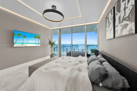 700 NE 26th Terrace Miami FL 33137