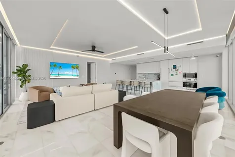 700 NE 26th Terrace Miami FL 33137