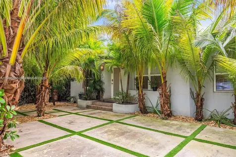 232 NW 59th Street Miami FL 33127