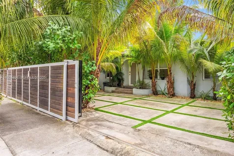 232 NW 59th Street Miami FL 33127