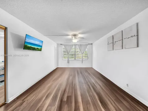 1101 NE 191st Street Miami FL 33179